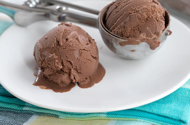 CHOCOLATE ICE CREAM